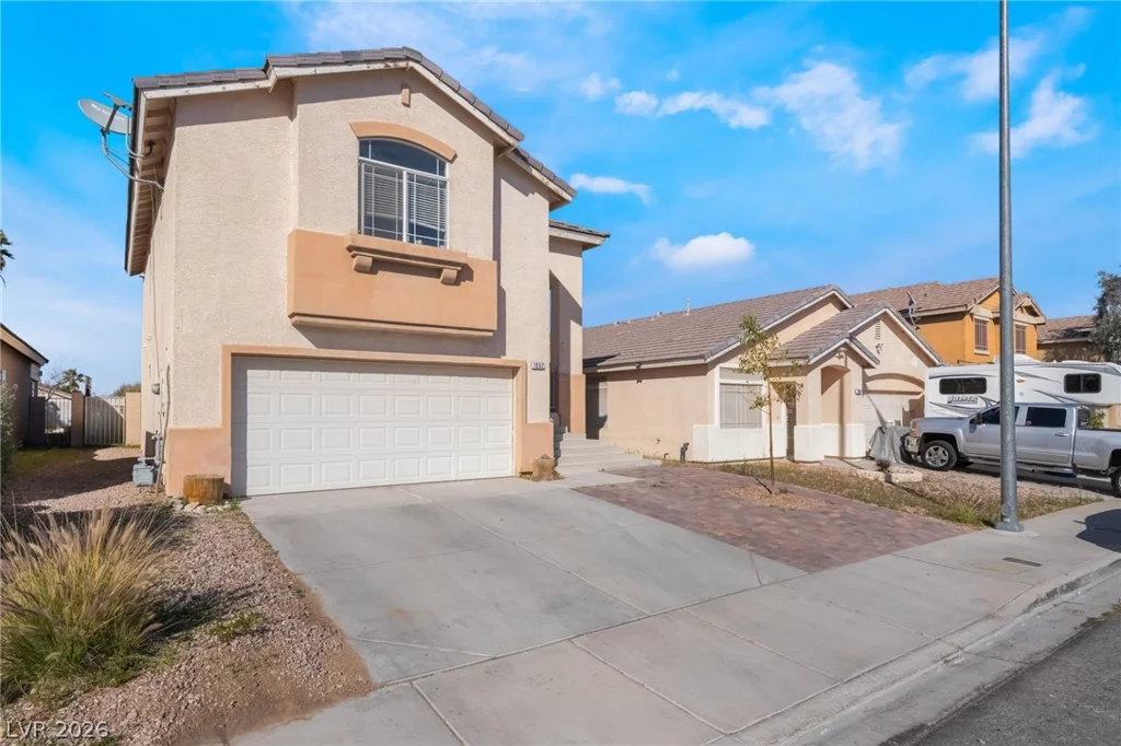 1892 Pyle, Las Vegas, NV 89183