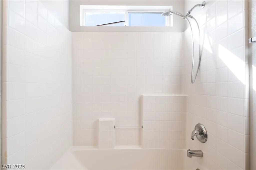 1892 Pyle, Las Vegas, NV 89183
