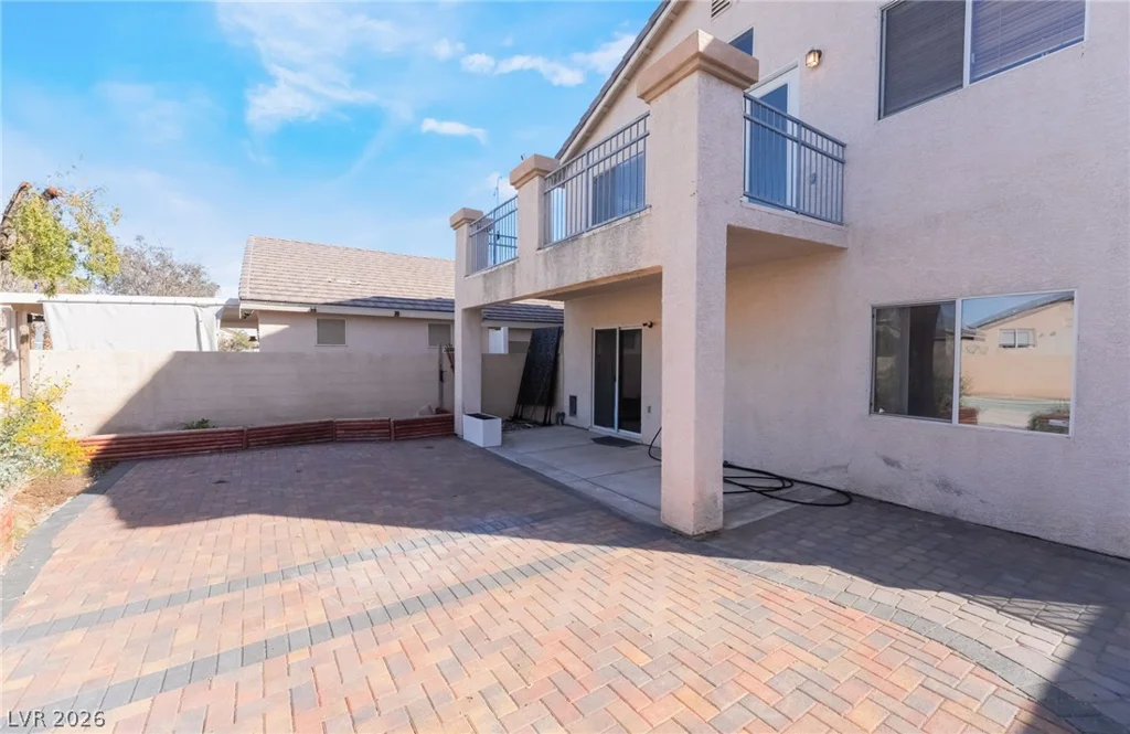 1892 Pyle, Las Vegas, NV 89183