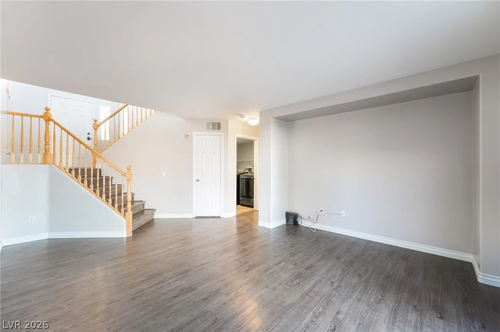 1892 Pyle, Las Vegas, NV 89183