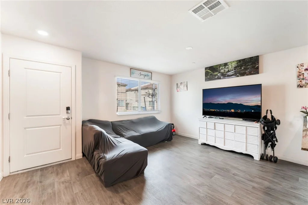 2854 Azure Moon, North Las Vegas, NV 89086