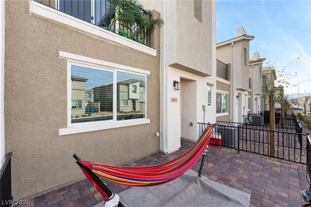 2854 Azure Moon, North Las Vegas, NV 89086