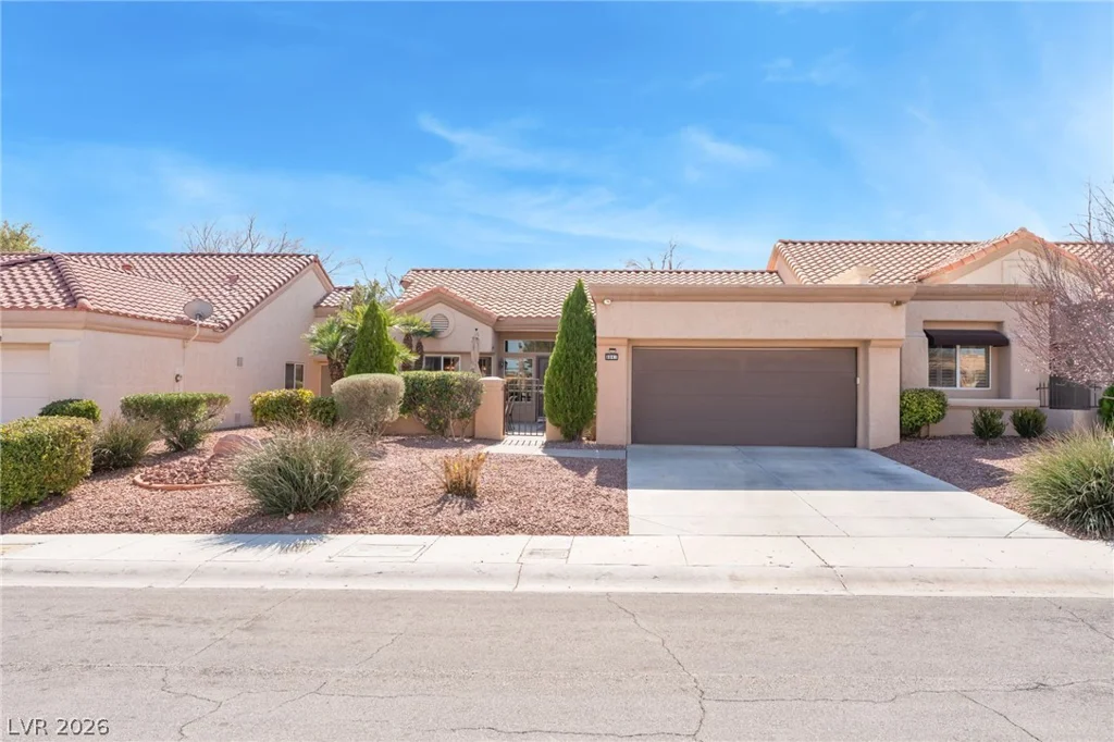8841 Faircrest, Las Vegas, NV 89134