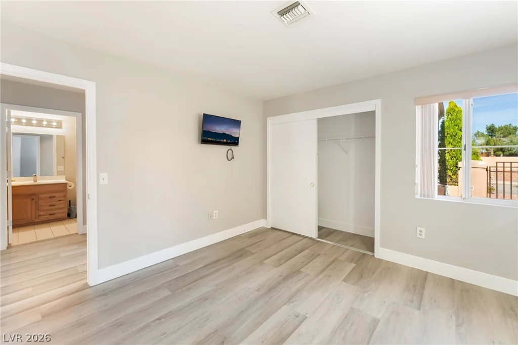 8841 Faircrest, Las Vegas, NV 89134