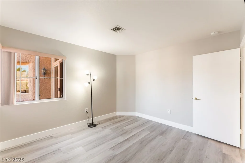 8841 Faircrest, Las Vegas, NV 89134