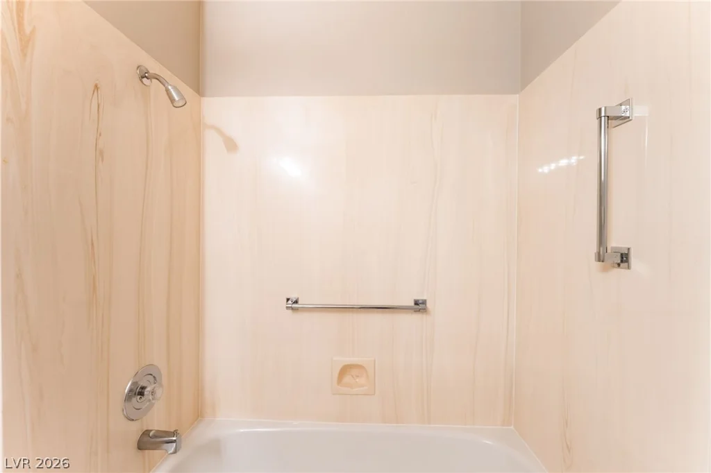 8841 Faircrest, Las Vegas, NV 89134