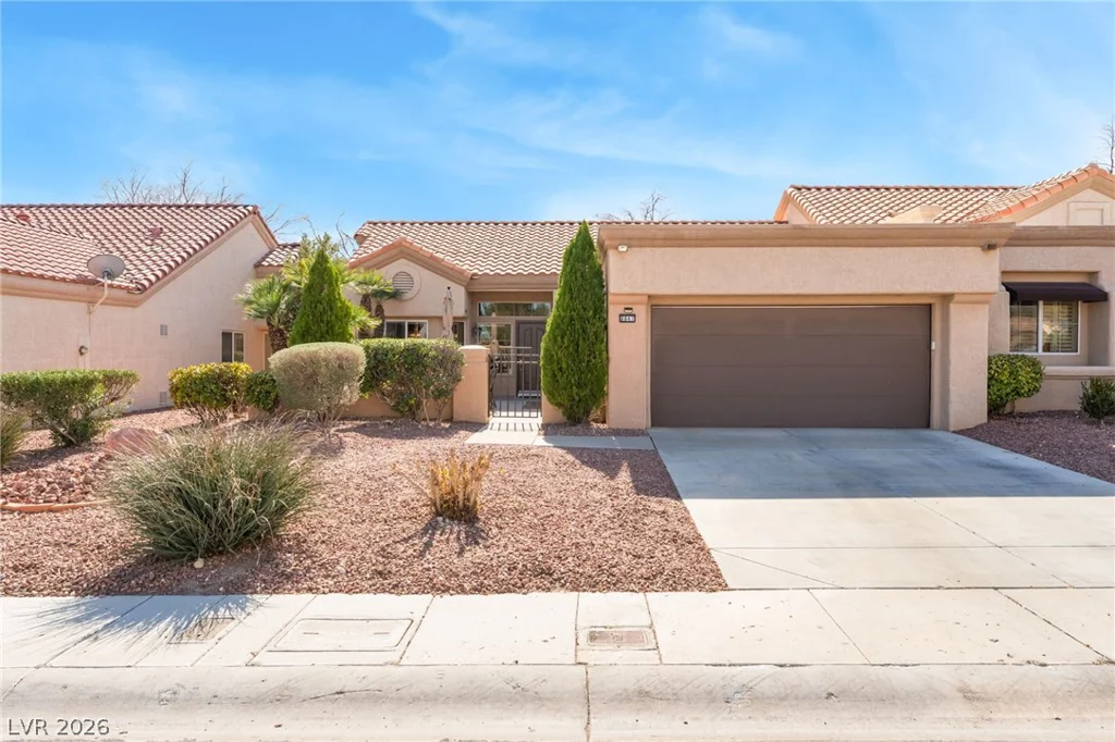 8841 Faircrest, Las Vegas, NV 89134