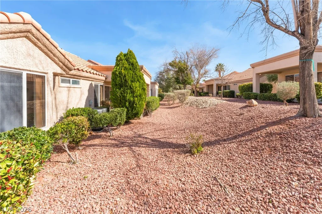8841 Faircrest, Las Vegas, NV 89134