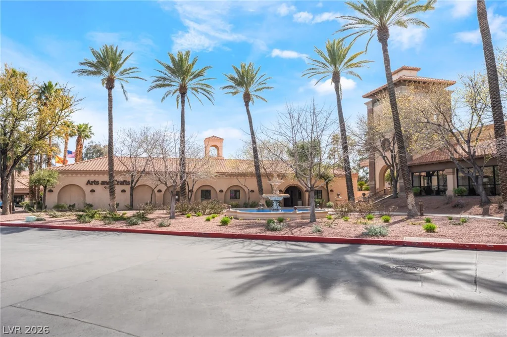 8841 Faircrest, Las Vegas, NV 89134