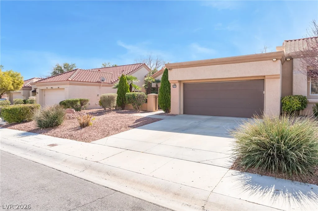8841 Faircrest, Las Vegas, NV 89134