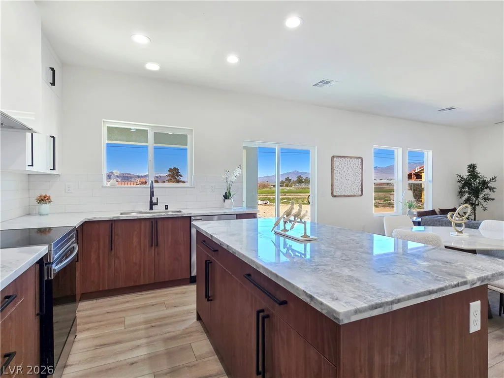 2886 Mount Charleston, Pahrump, NV 89048