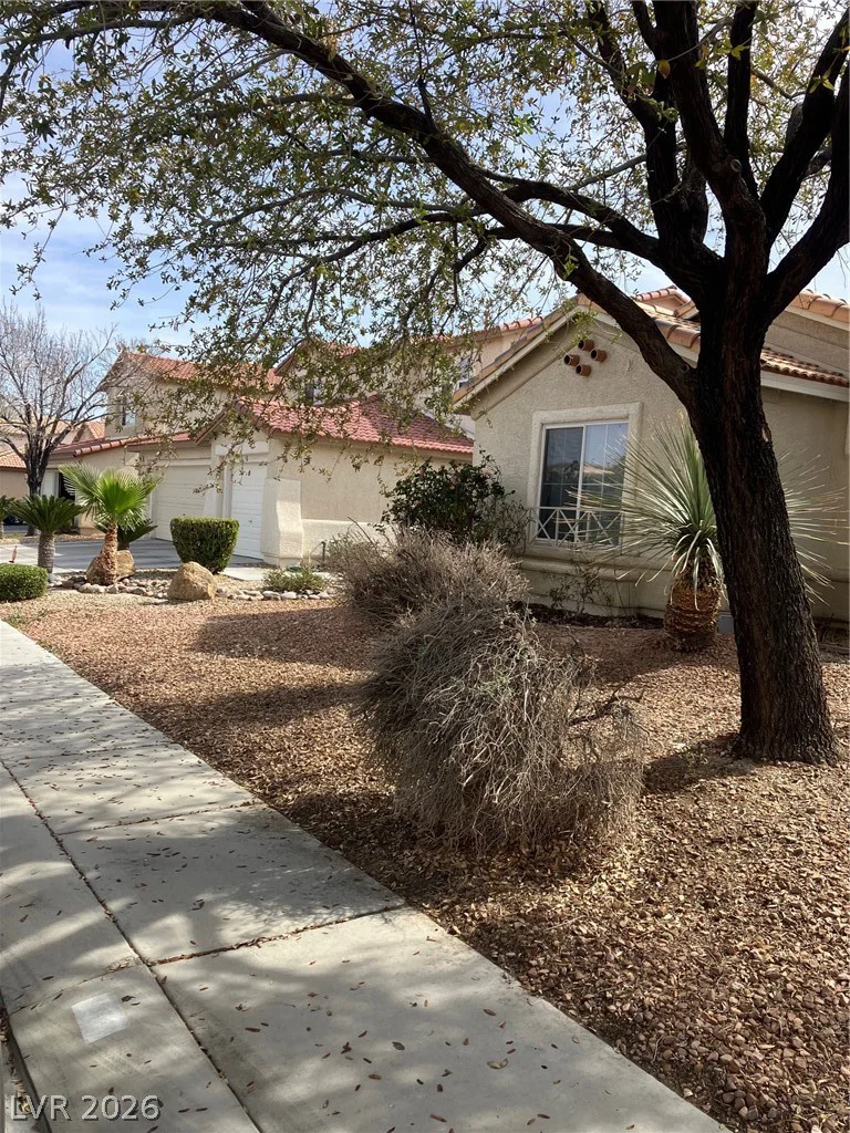 1809 Little Bow, North Las Vegas, NV 89084