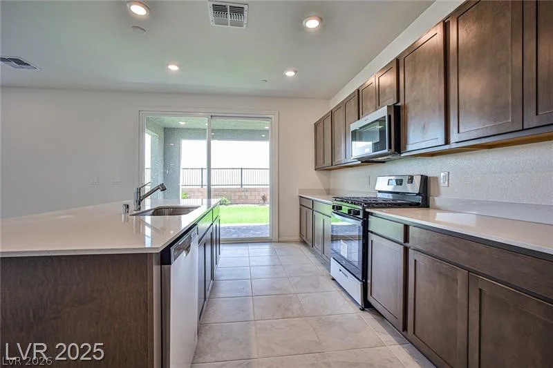5620 Hill Spire, Las Vegas, NV 89166