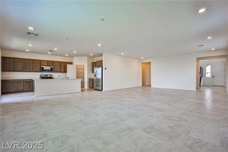 5620 Hill Spire, Las Vegas, NV 89166