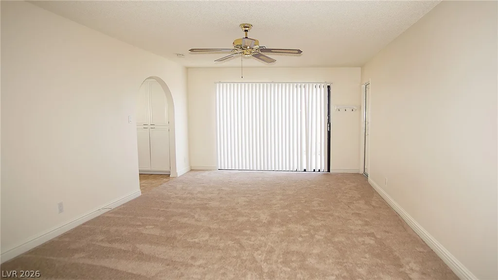 2210 Reno, Las Vegas, NV 89119
