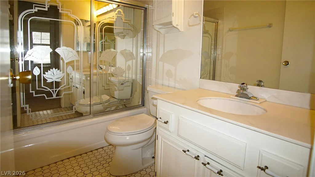2210 Reno, Las Vegas, NV 89119