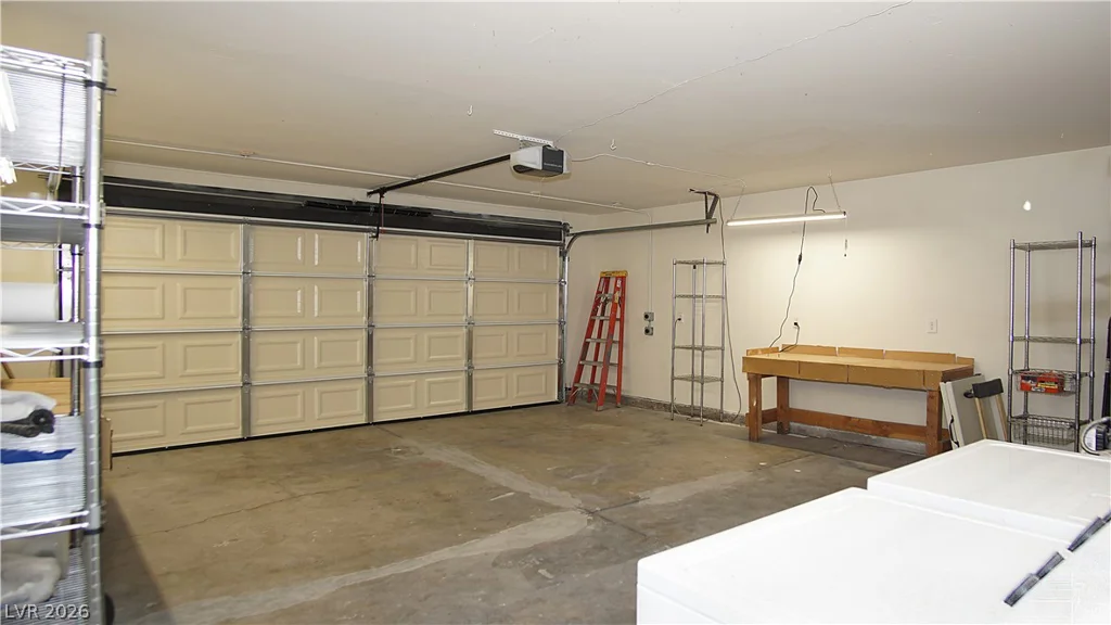 2210 Reno, Las Vegas, NV 89119