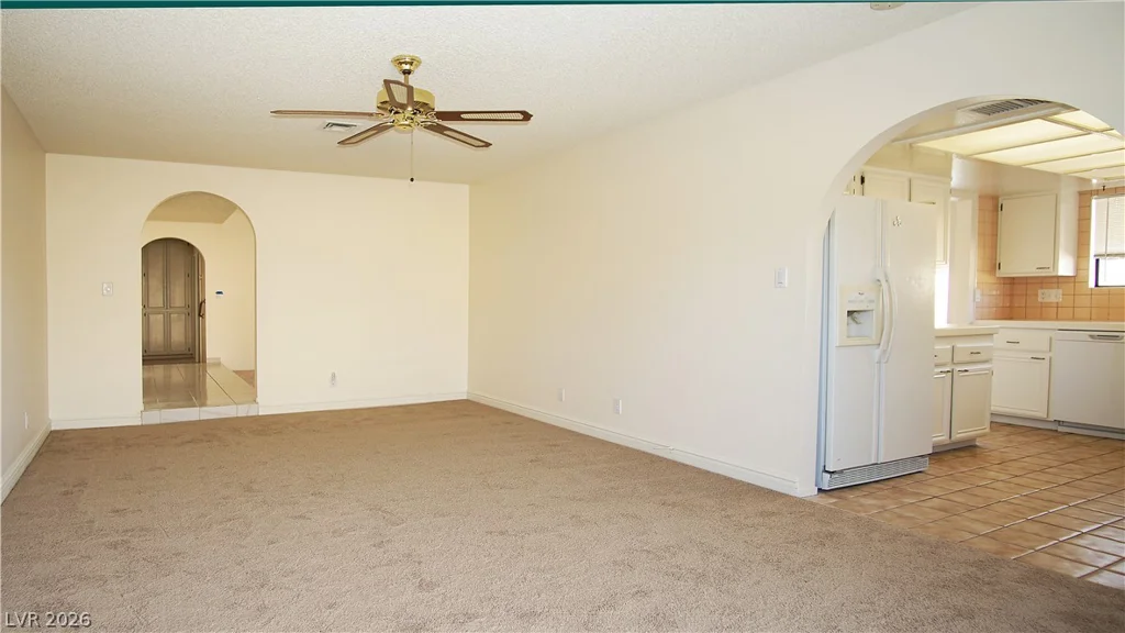 2210 Reno, Las Vegas, NV 89119