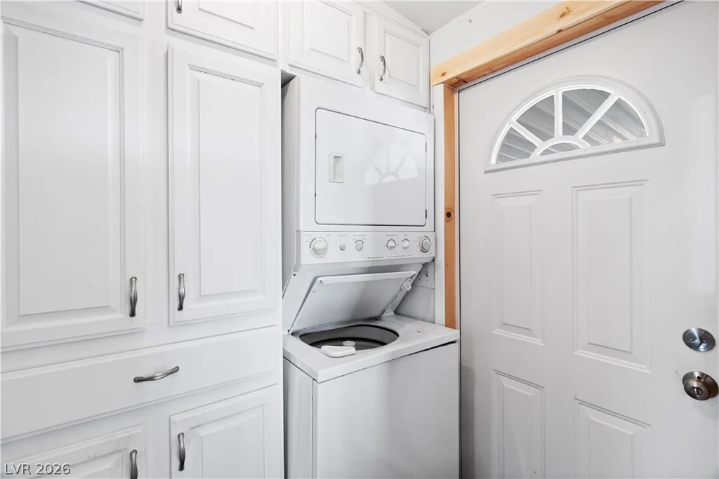 1655 Granada, Laughlin, NV 89029