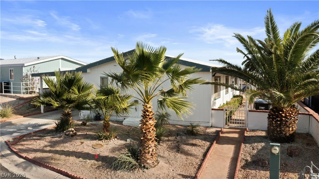 1655 Granada, Laughlin, NV 89029