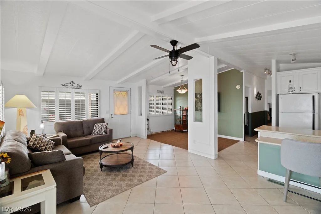 1655 Granada, Laughlin, NV 89029
