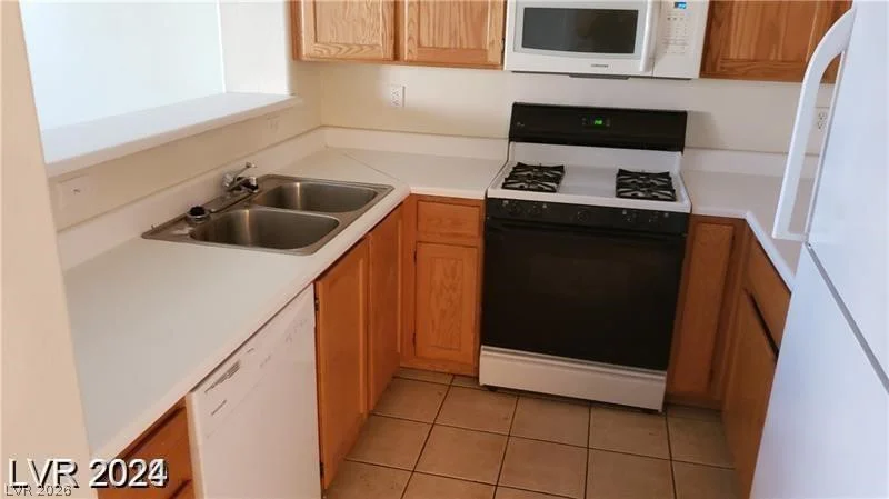 1236 Dusty Creek, Las Vegas, NV 89128