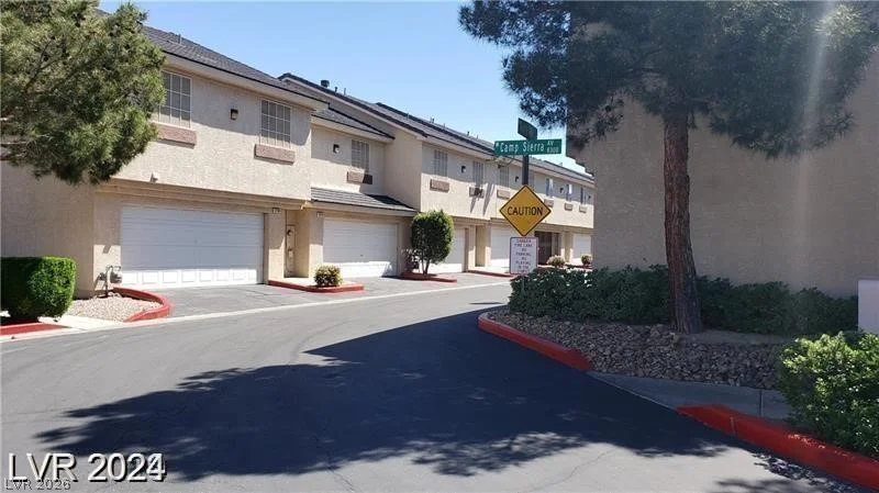1236 Dusty Creek, Las Vegas, NV 89128