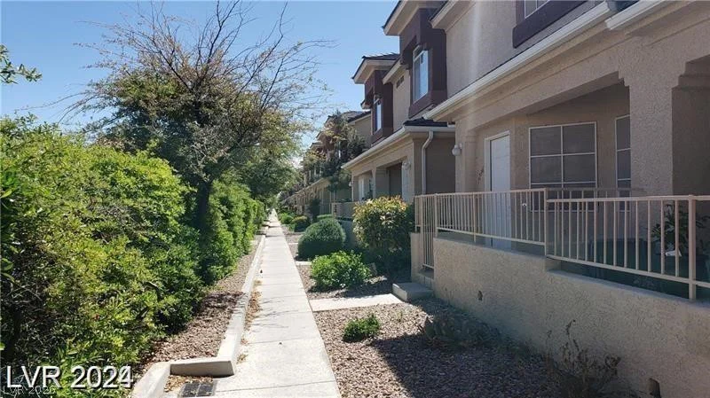 1236 Dusty Creek, Las Vegas, NV 89128