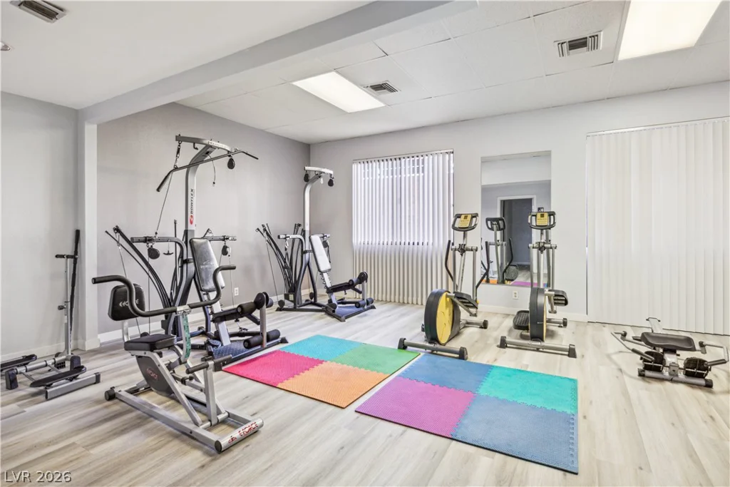 3930 University Center, Las Vegas, NV 89119