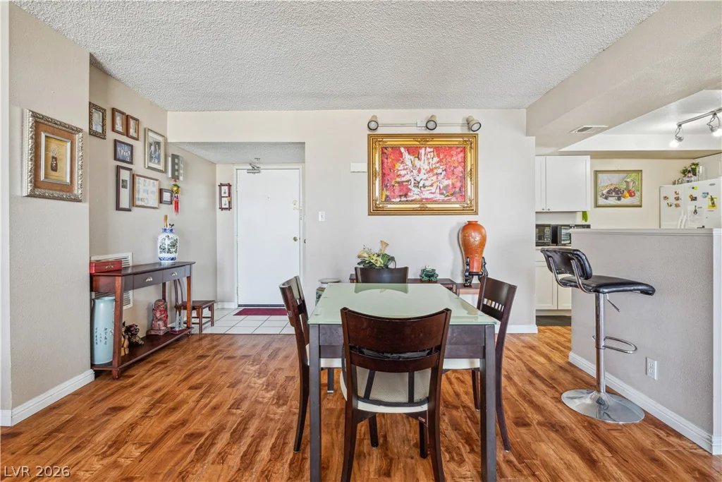 3930 University Center, Las Vegas, NV 89119