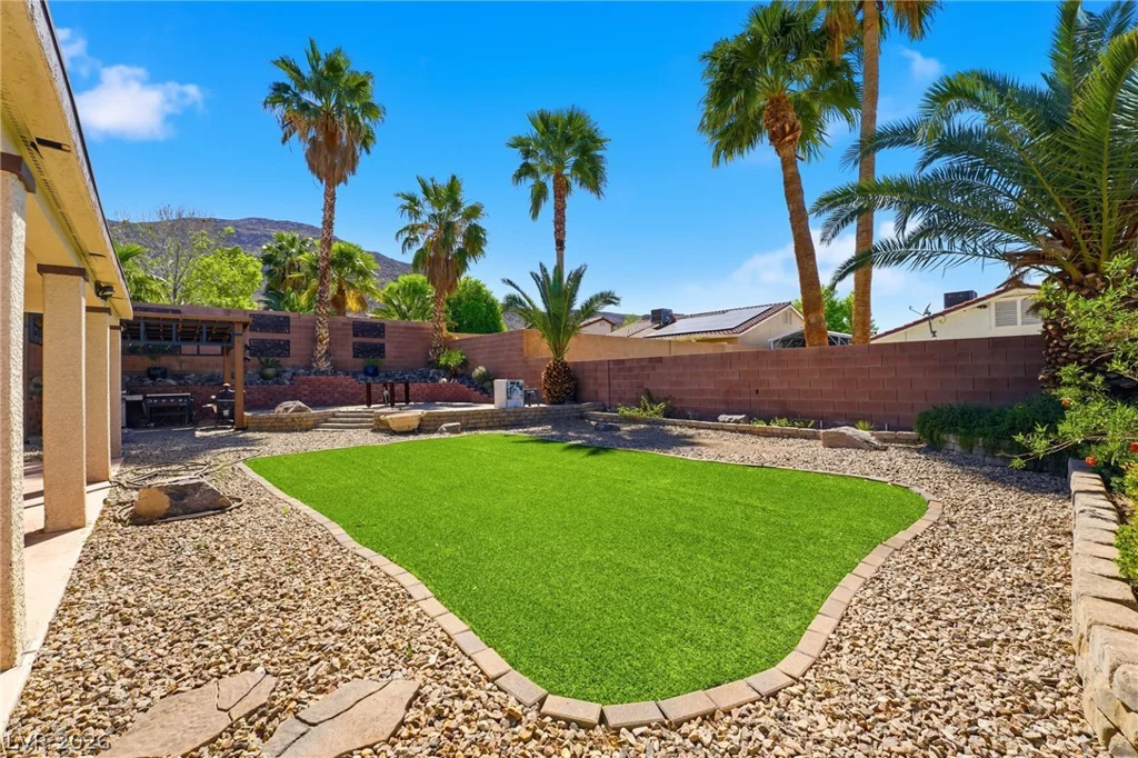 107 Mauve, Henderson, NV 89012