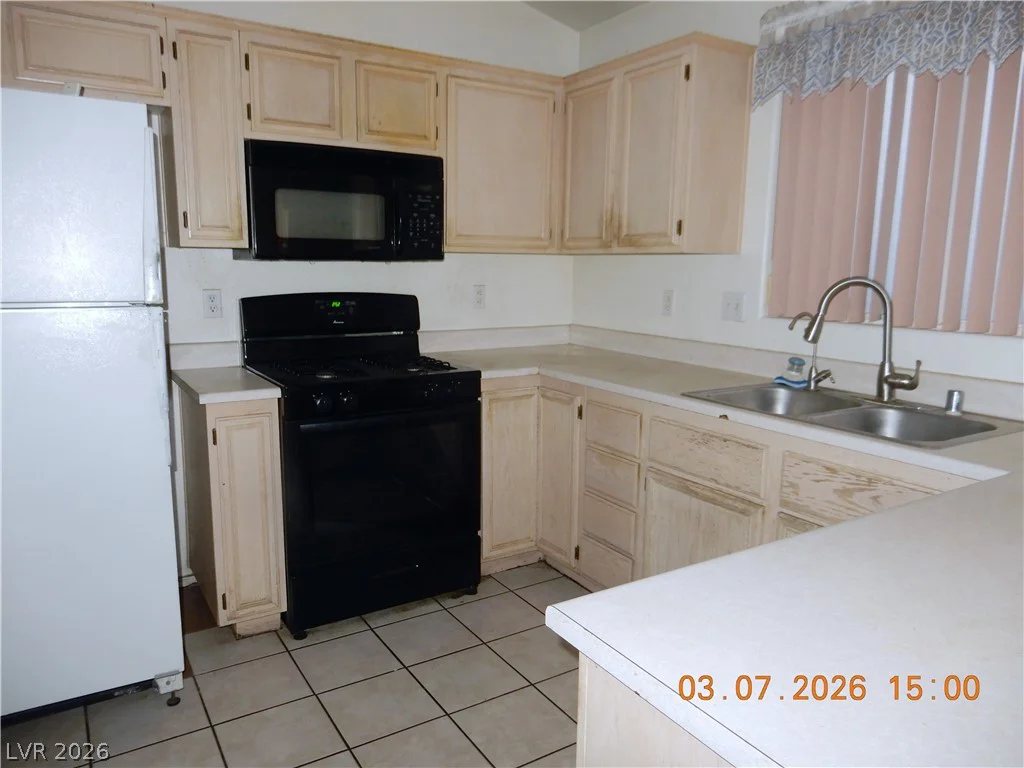 4339 Coyote Crest, Las Vegas, NV 89147