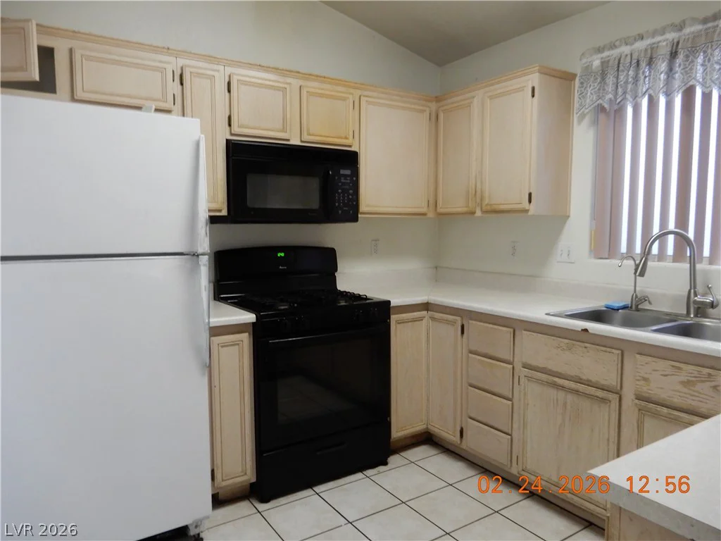 4339 Coyote Crest, Las Vegas, NV 89147