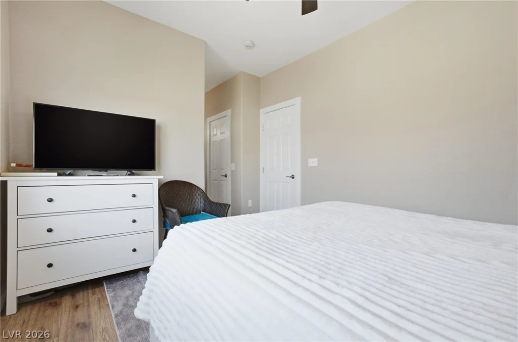 6316 Snap Ridge, North Las Vegas, NV 89081
