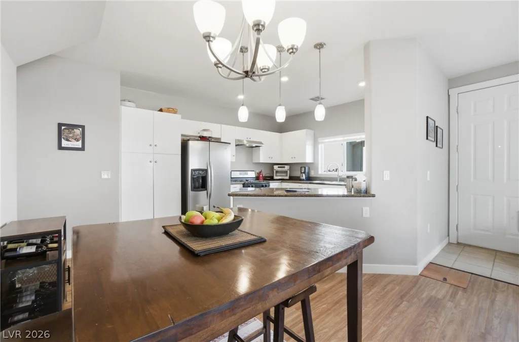 6316 Snap Ridge, North Las Vegas, NV 89081