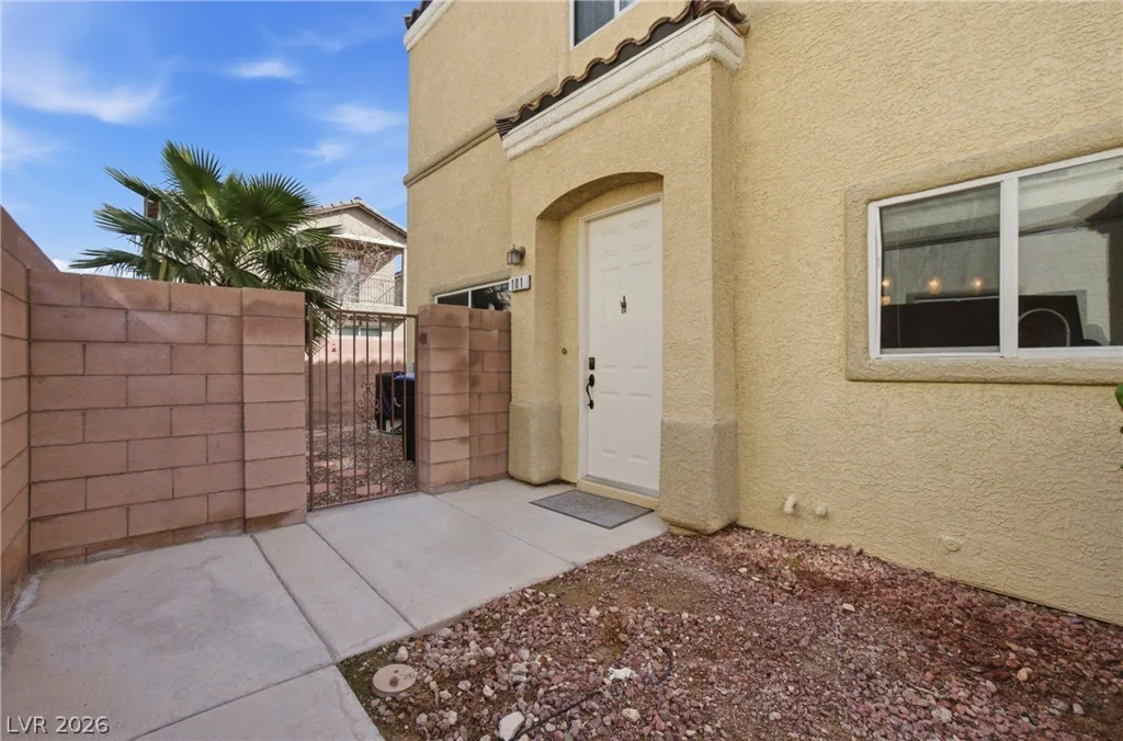 6316 Snap Ridge, North Las Vegas, NV 89081