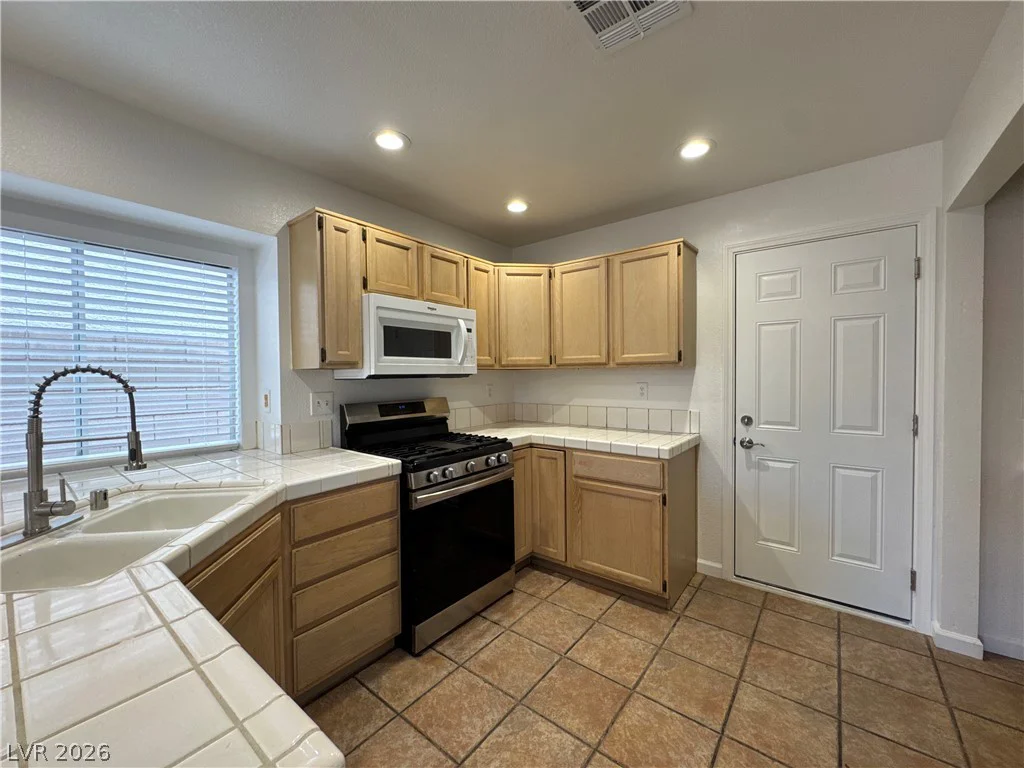 73 Sea Holly, Henderson, NV 89074