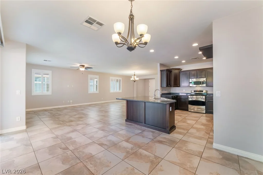 10422 Hickory Bark, Las Vegas, NV 89135