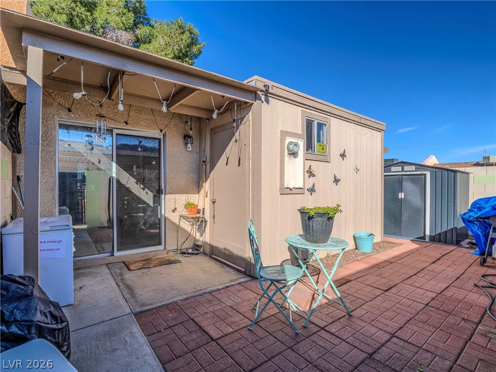 372 Linn, Las Vegas, NV 89110