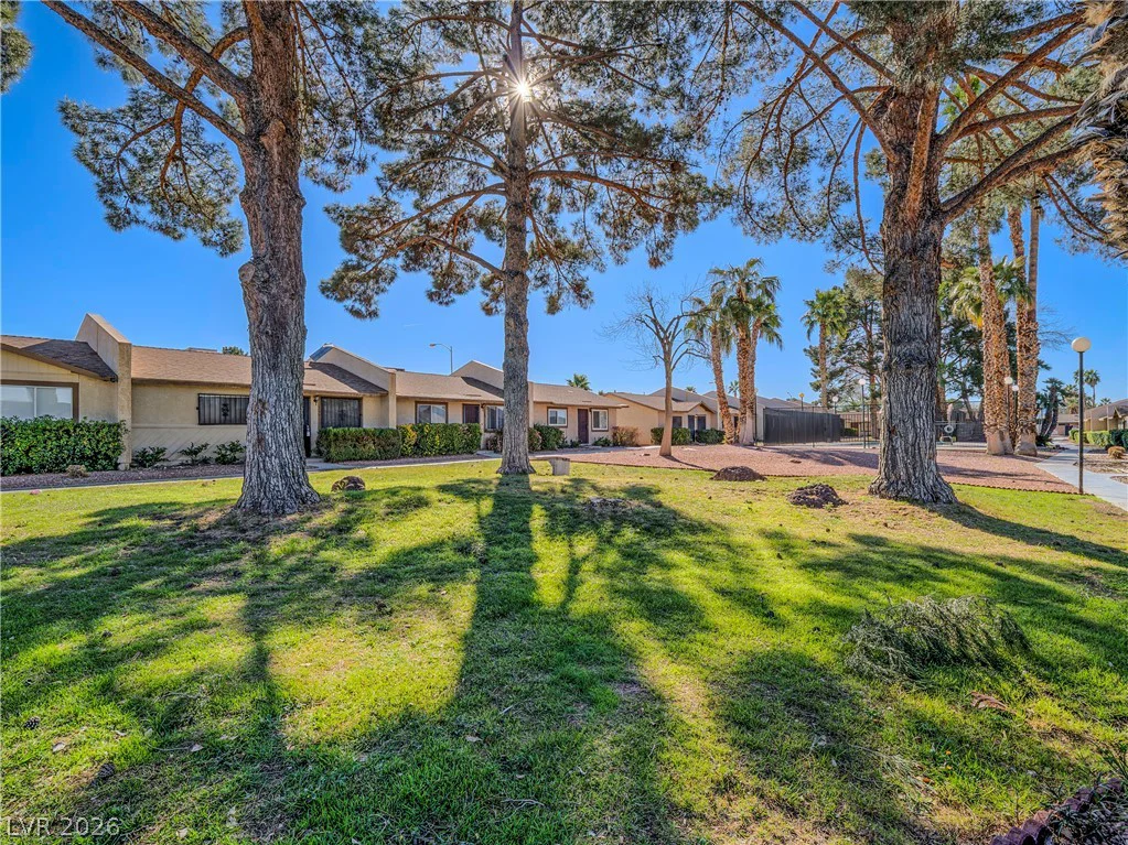 372 Linn, Las Vegas, NV 89110