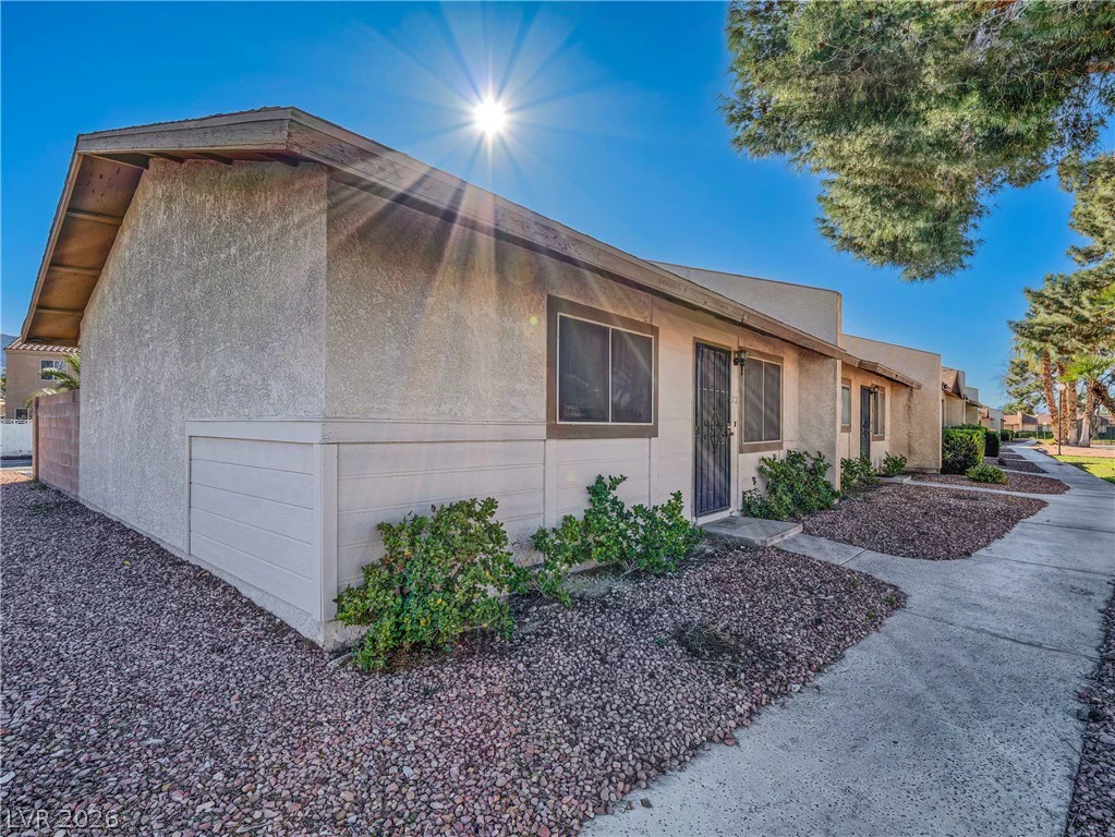 372 Linn, Las Vegas, NV 89110