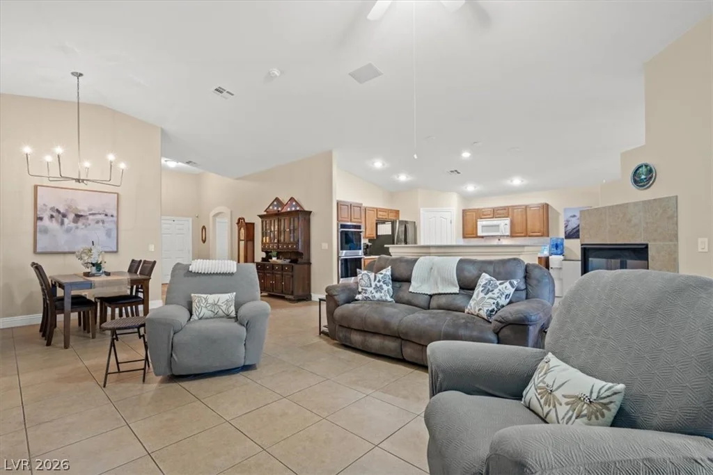 6154 Shower Orchid, North Las Vegas, NV 89031