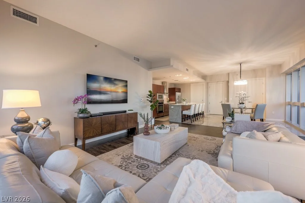 4471 Dean Martin, Las Vegas, NV 89103
