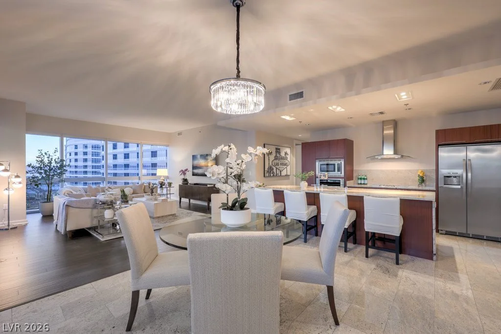 4471 Dean Martin, Las Vegas, NV 89103