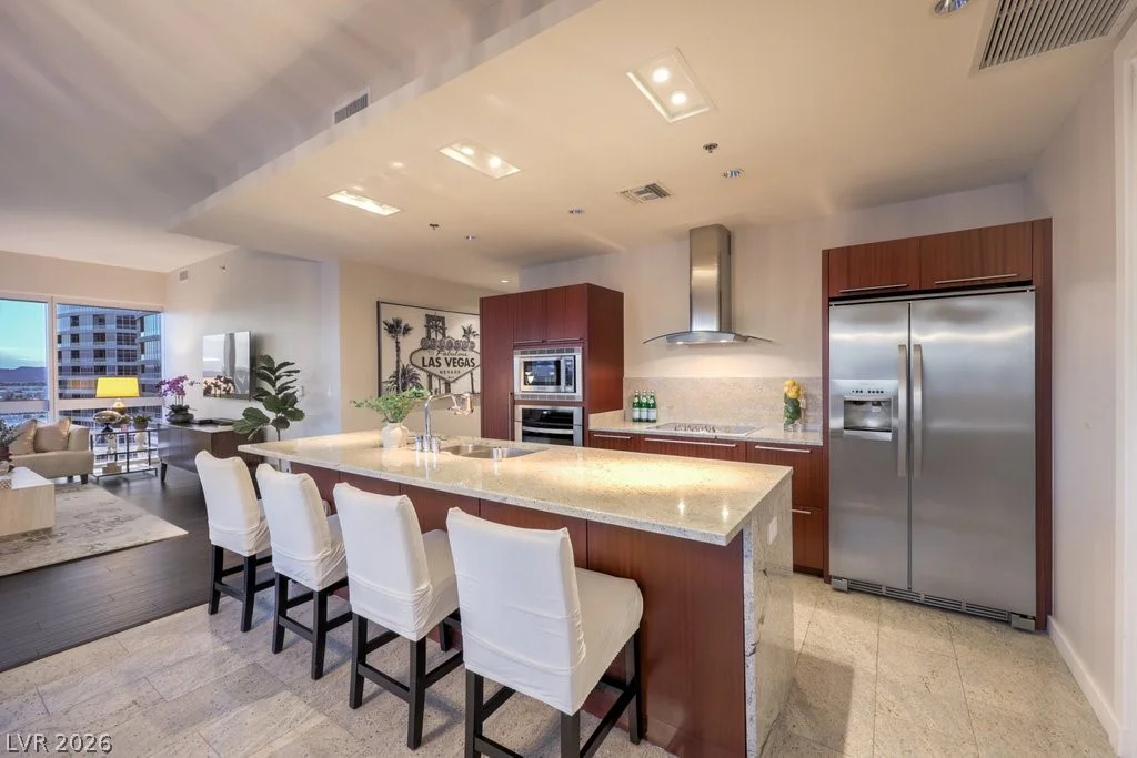4471 Dean Martin, Las Vegas, NV 89103