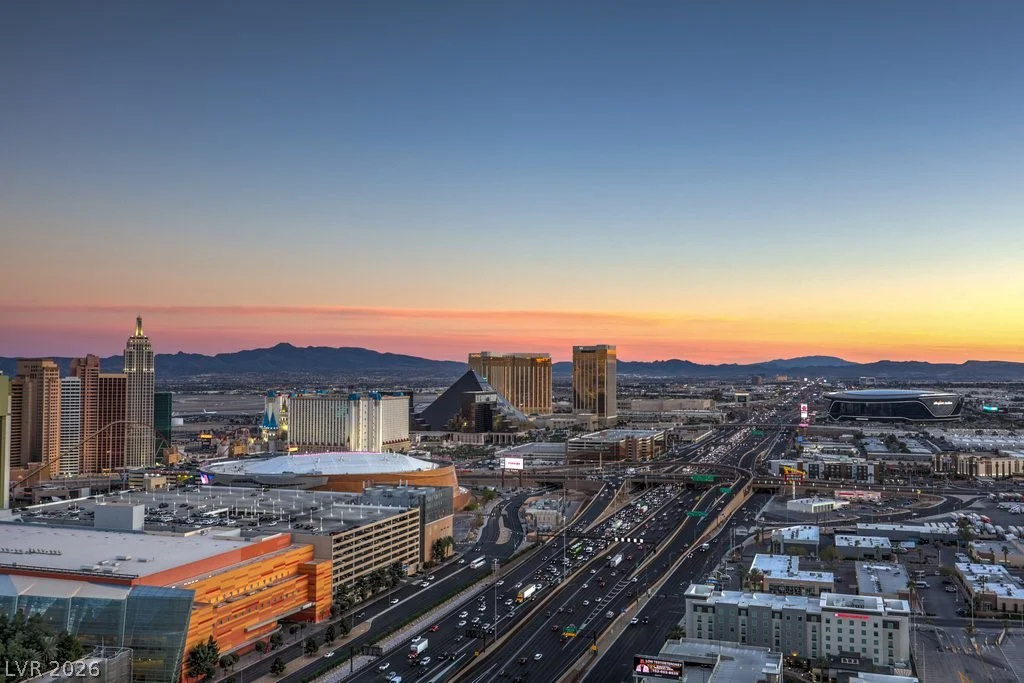 4471 Dean Martin, Las Vegas, NV 89103