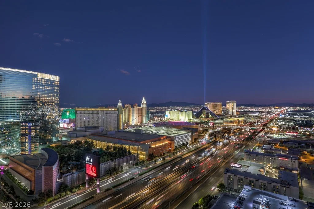 4471 Dean Martin, Las Vegas, NV 89103