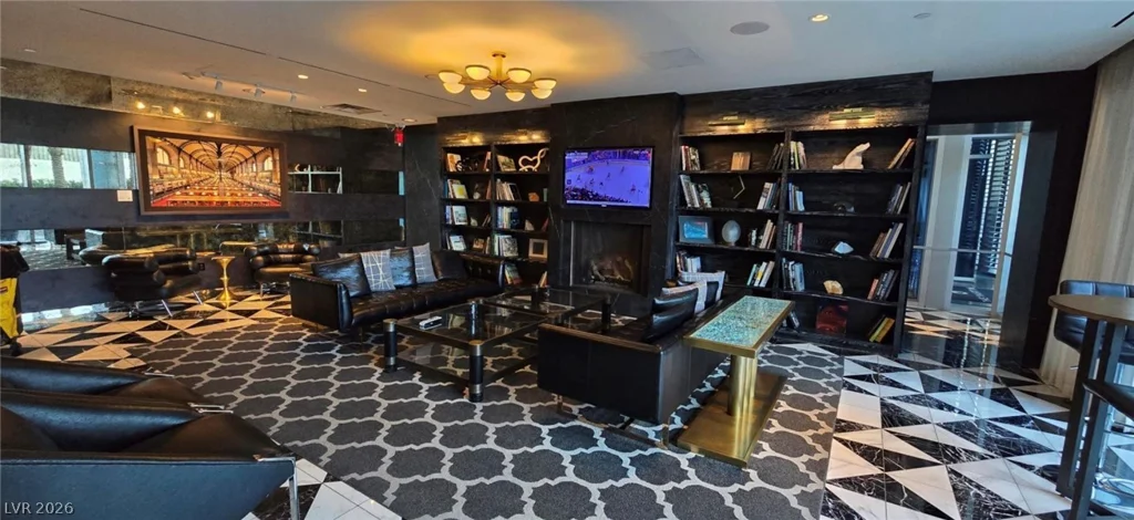 4471 Dean Martin, Las Vegas, NV 89103
