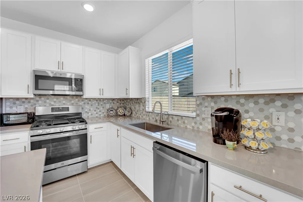 6730 Palmer Crest, North Las Vegas, NV 89086