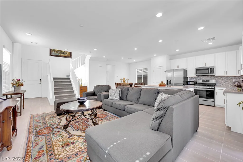 6730 Palmer Crest, North Las Vegas, NV 89086